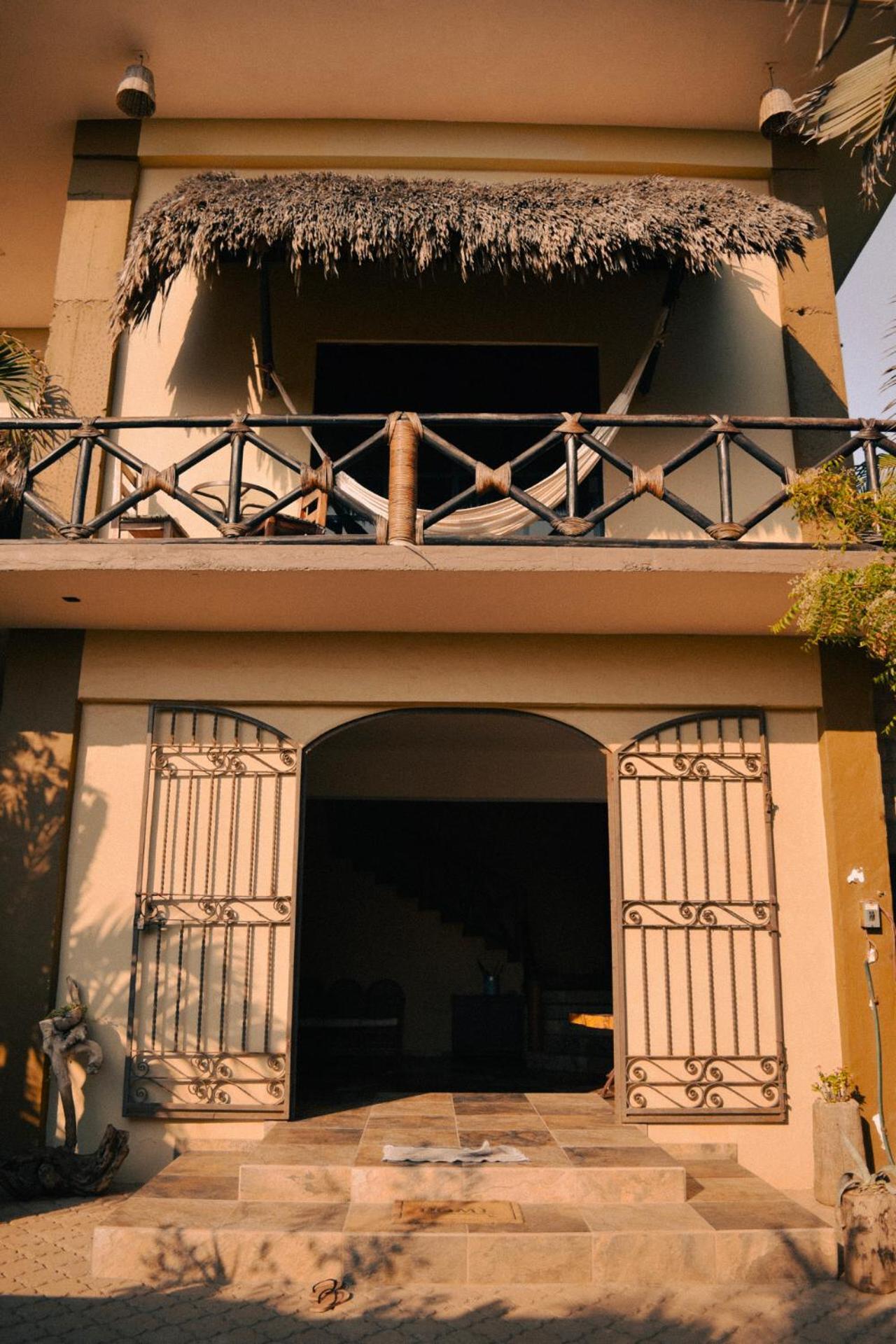 Front Pensión